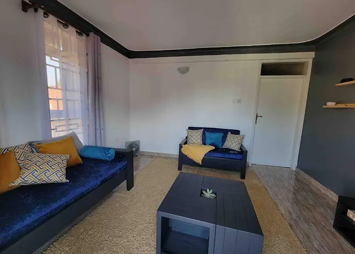 Rozy Homes Jinja