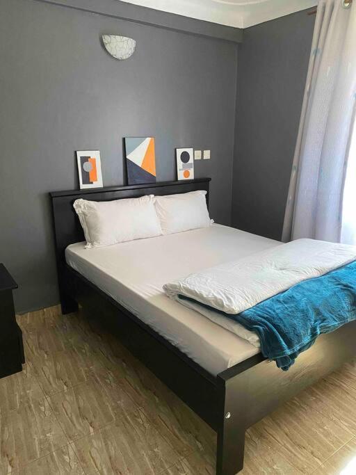Rozy Homes * Jinja
